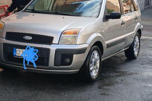 Ford fusion 1.6 thi
