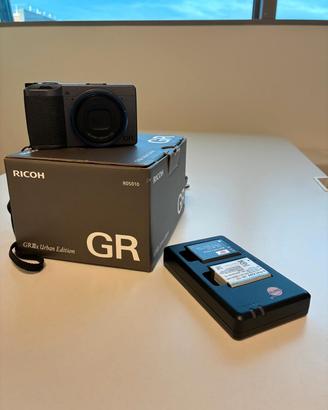 Ricoh GR iii X Urban Edition