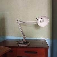 Lampade da scrivania a braccio articolato