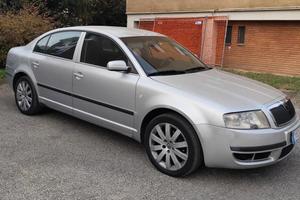Skoda Superb 1.9 NEOPATENTATI
