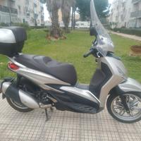 Piaggio Beverly 300 2023