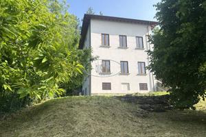 Villa di 154 m² con più di 5 locali a Reggello