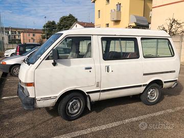 Nissan Vanette C 22