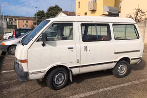 Nissan Vanette C 22
