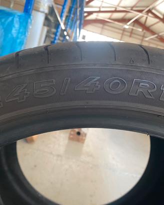 2 pneumatici Sava 245/40 R19 – 70%
