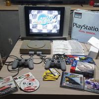 Playstation 1 Boxata con Accessori e Giochi