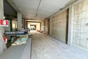 CAPANNONE A CAVERNAGO