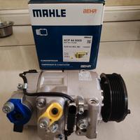 Compressore A/C Audi A4 Mahle ACP 44 000S