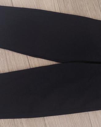 pantaloni 
