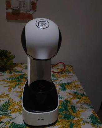 Macchina capsule caffé dolce gusto  krups