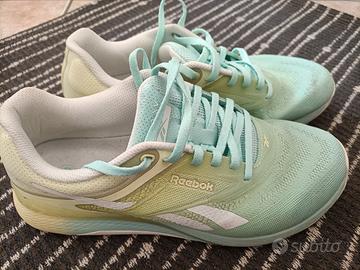 scarpe donna n. 40 Reebok 