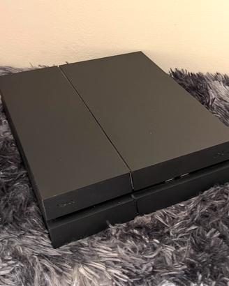 PlayStation 4 1TB (ps4) + 2 Controller - Perfetta