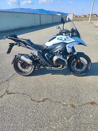 moto perfetta pari al nuovo 