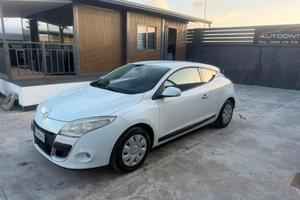 Renault Megane Mégane Coupé 1.5 dCi 110CV Luxe