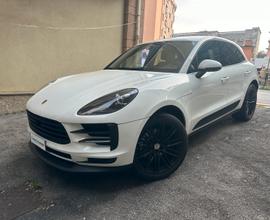 Porsche Macan 2.0 245cv