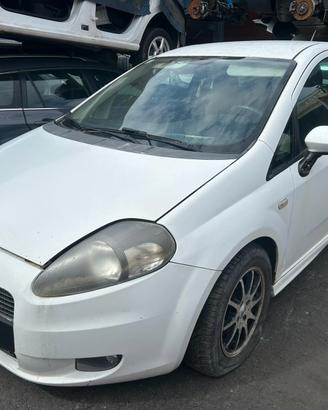 RICAMBI FIAT GRANDE PUNTO 3 PORTE 1300cc DIESEL