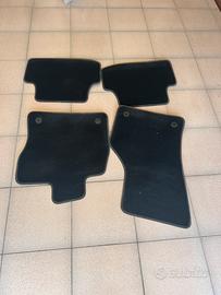 Tappetini set completo Golf 7