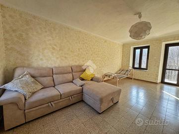 2 LOCALI A VAL DELLA TORRE