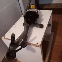 Motorino e leve tergicristallo