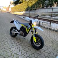 Husqvarna 701 Supermoto - 2021