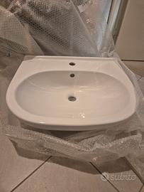 Lavabo in ceramica bianco