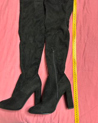 Stivali sopra il ginocchio