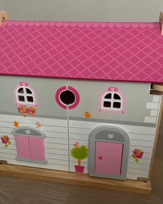 Casetta bambole legno