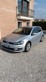 Volkswagen Golf 1.6 TDI Highline 105 CV