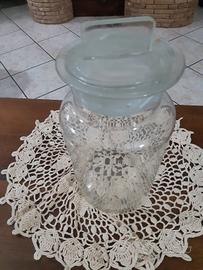 vaso in vetro con tappo