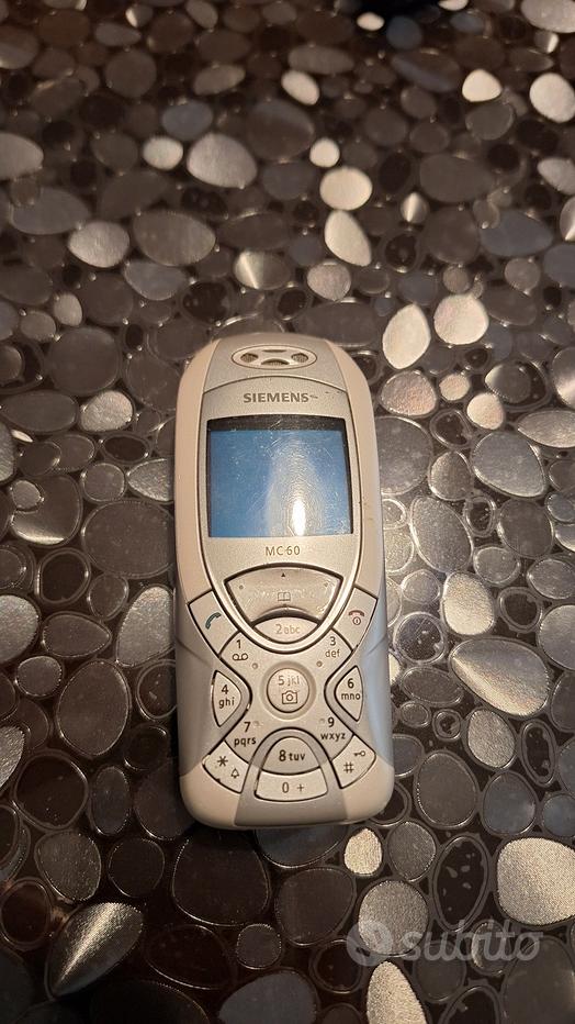 Téléphone Portable Siemens MC60 - Fonctionnel, Mémoire 9 KB, Couleur Grise (Occasion)