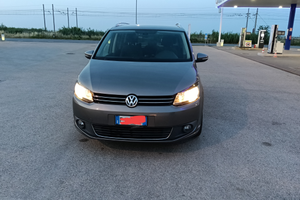 Volkswagen Touran diesel 1.6 anno 2011