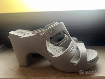 Sandali beige