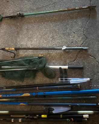 Lotto attrezzatura da pesca completo canne munilen
