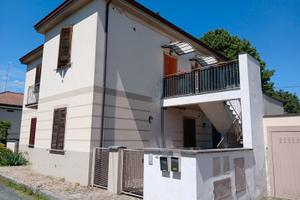 Bilocale centralissimo a Castelvetro Piacentino