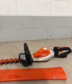Tagliasiepe stihl batteria