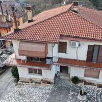 Appartamento con terreno