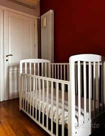 Lettino Cuoricini in legno bianco Made in italy