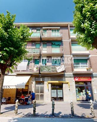 VERGATO CENTRO - AMPIO APPARTAMENTO FRONTE STAZION