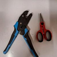 Crimpatrice Cembre + forbici Usag