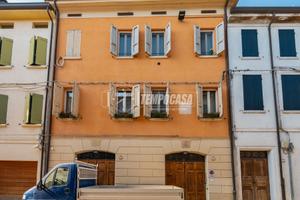BILOCALE RISTRUTTURATO NEL CUORE DEL CENTRO STORIC