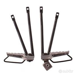 Coppia pedane posteriori con staffe per Aprilia RS