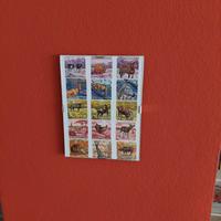 Cornice con francobolli