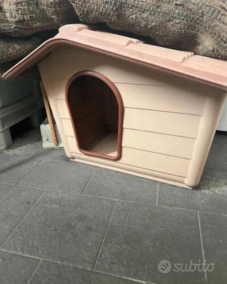 Cuccia per cani da esterno