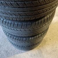 Michelin 215 65 R16