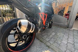 moto KTM SuperDuke 1290 GT -Leggi-