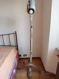 lampada in legno 
