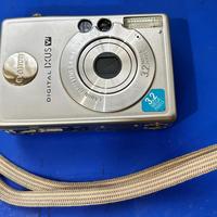 Fotocamera Digitale Canon Ixus V3 - 3.2 Mega Pixel