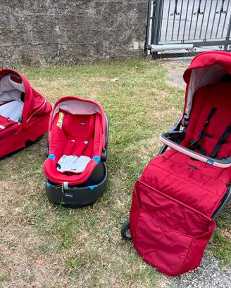 Trio Chicco Style Go Up con accessori e base auto