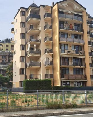 3 LOCALI A AOSTA