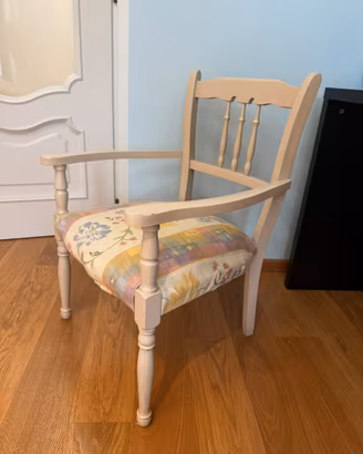 Poltroncina vintage shabby chic